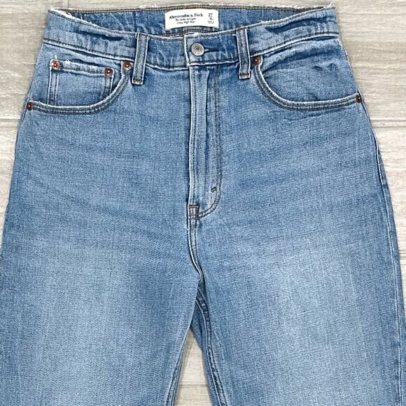 Abercrombie & Fitch The Ankle Straight Ultra High Rise in Light Wash Denim Sz 27 - Picture 6 of 15